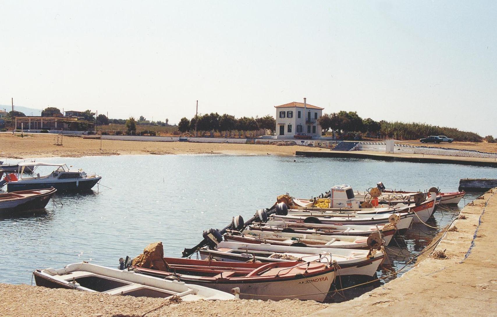 Terpsichore Apartments Kyparissia Luaran gambar